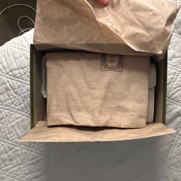 Gucci Dionysus Mini Leather Chain Wallet - Picture 9 of 11